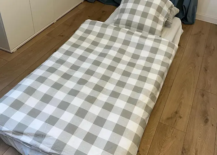 Podmiejska 16 * Łódź